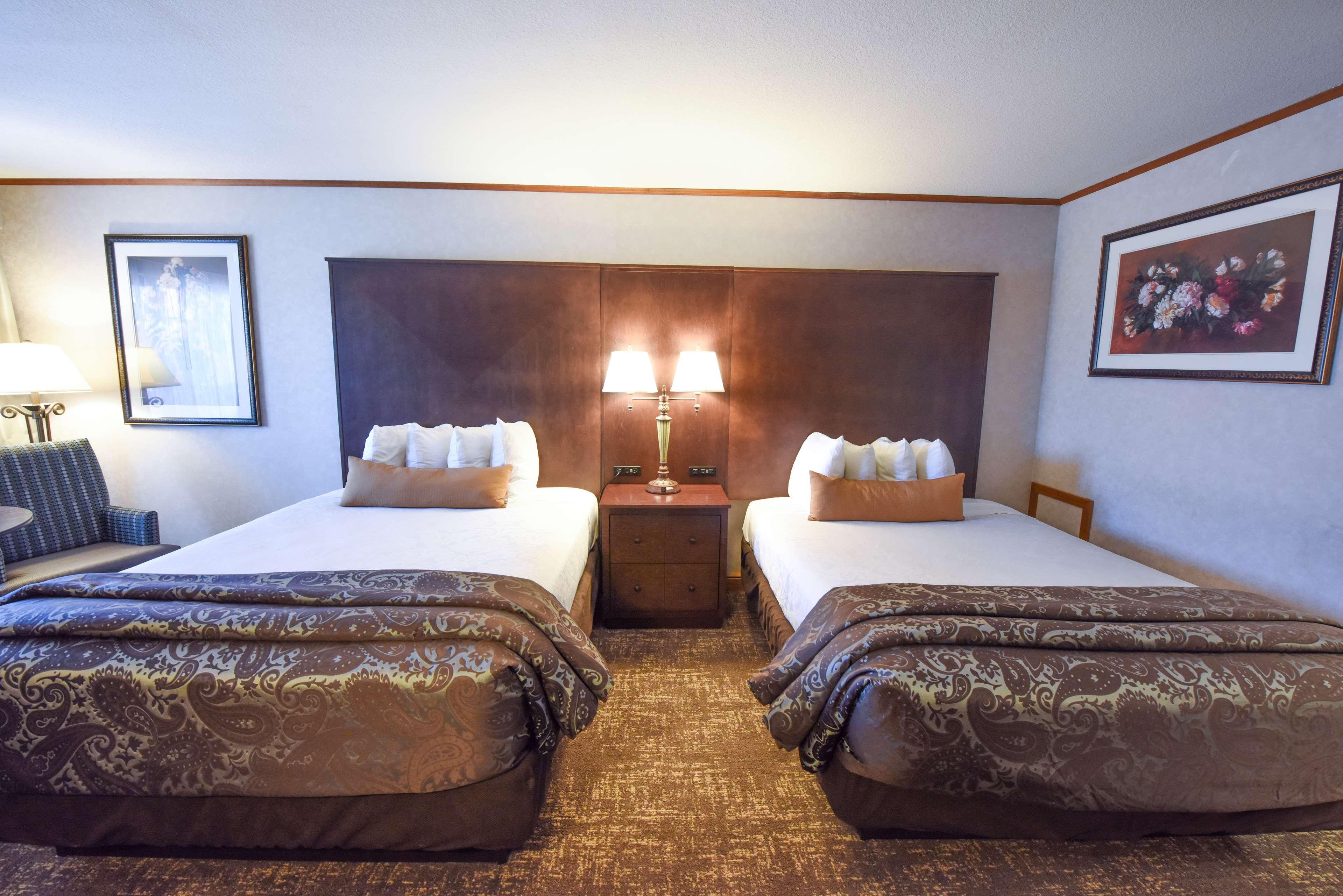 Best Western Plus Dockside Waterfront Inn Макино Сити Екстериор снимка