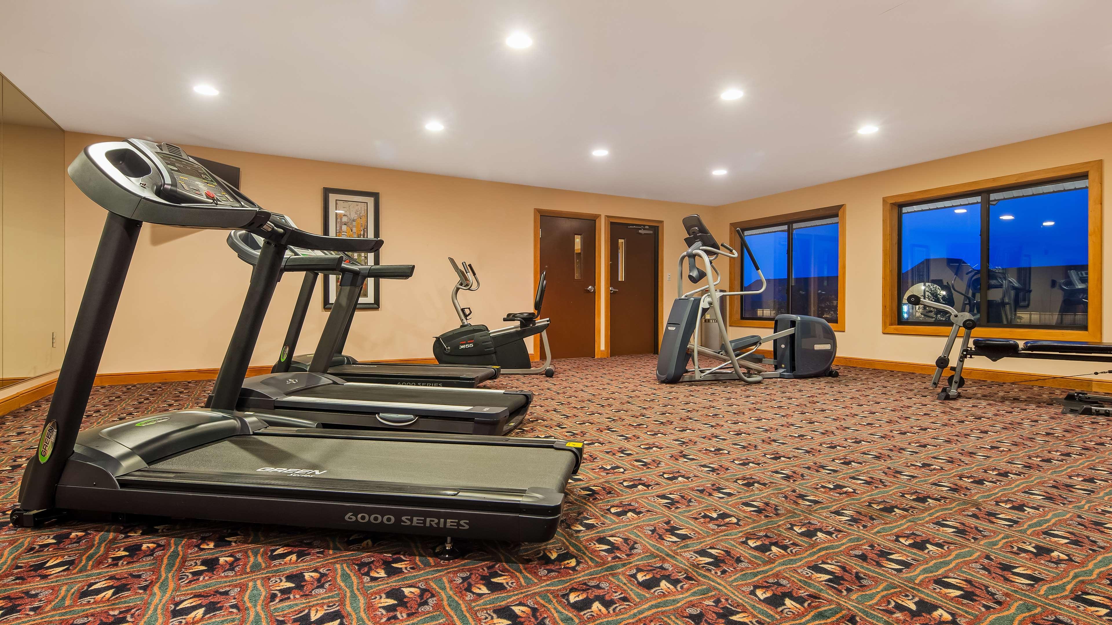 Best Western Plus Dockside Waterfront Inn Макино Сити Екстериор снимка