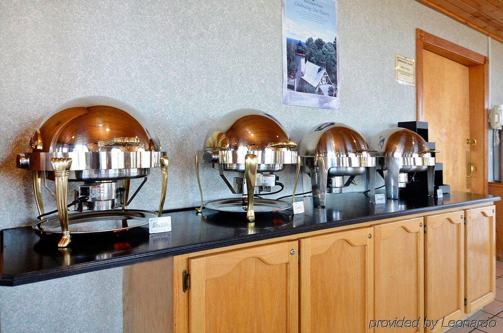 Best Western Plus Dockside Waterfront Inn Макино Сити Екстериор снимка